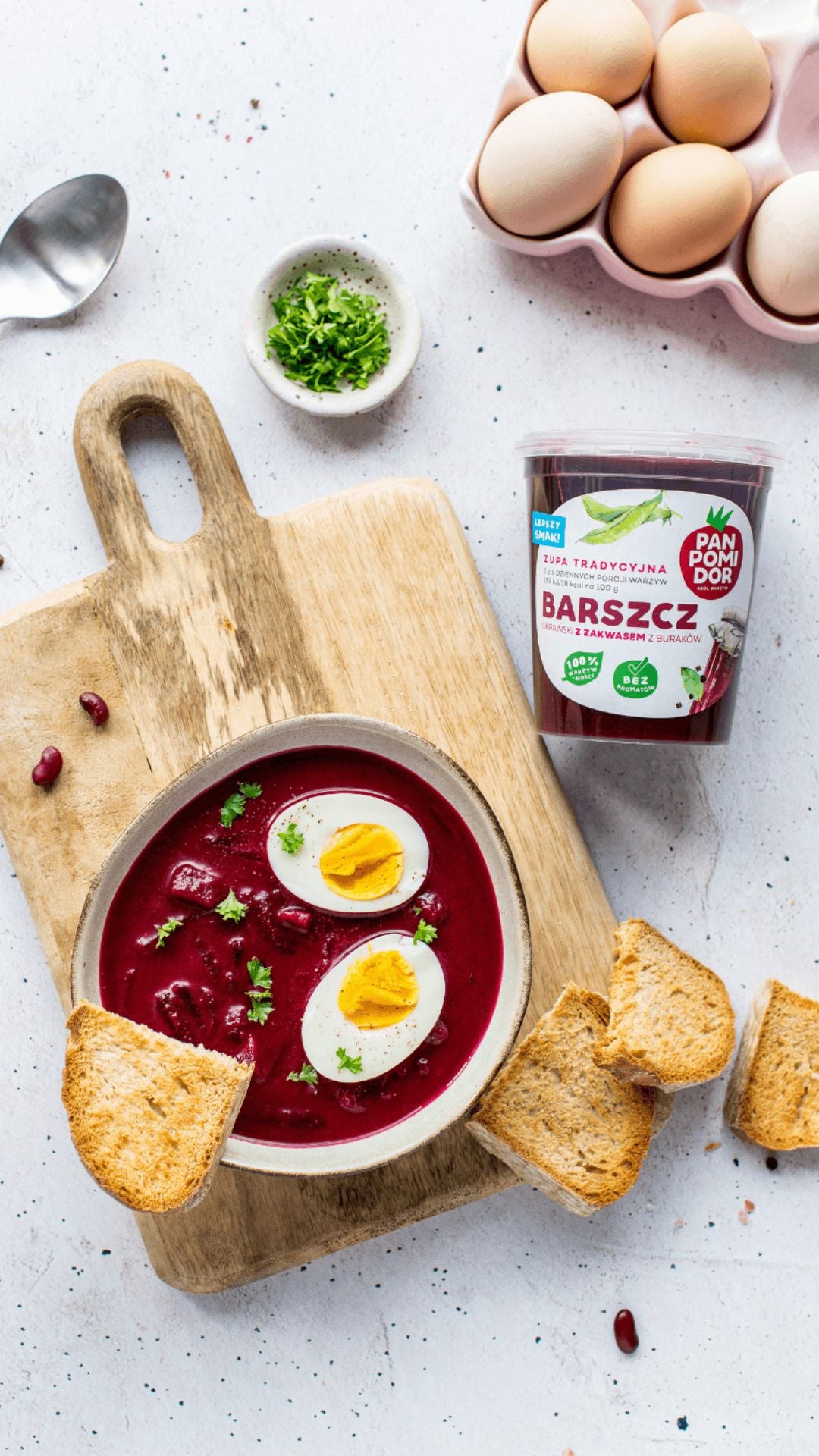Barszcz ukraiński z mlekiem kokosowym